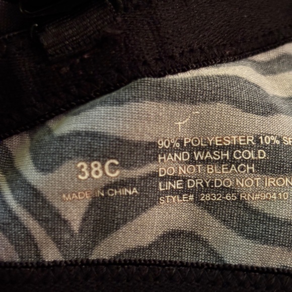 Zebra Printed Bra - Picture 2 of 4